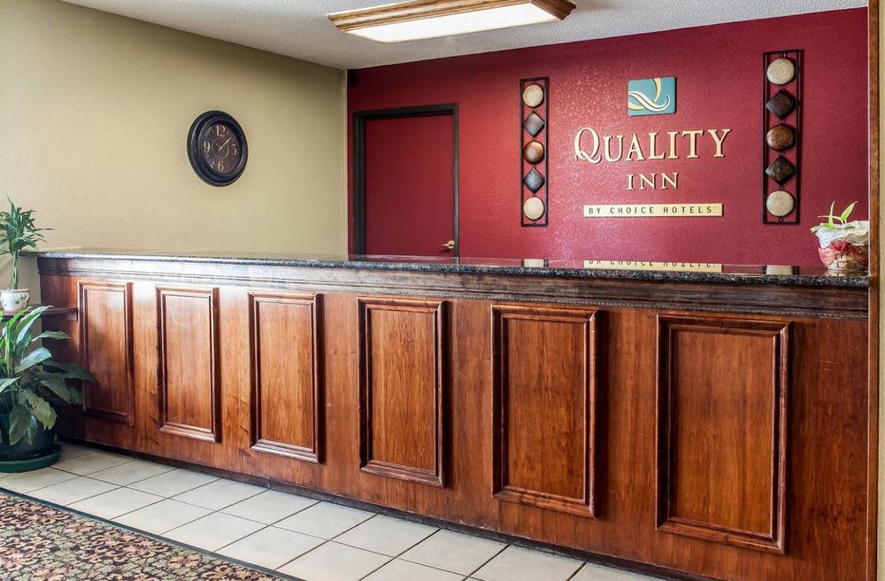 Quality Inn Lewisport Bagian luar foto