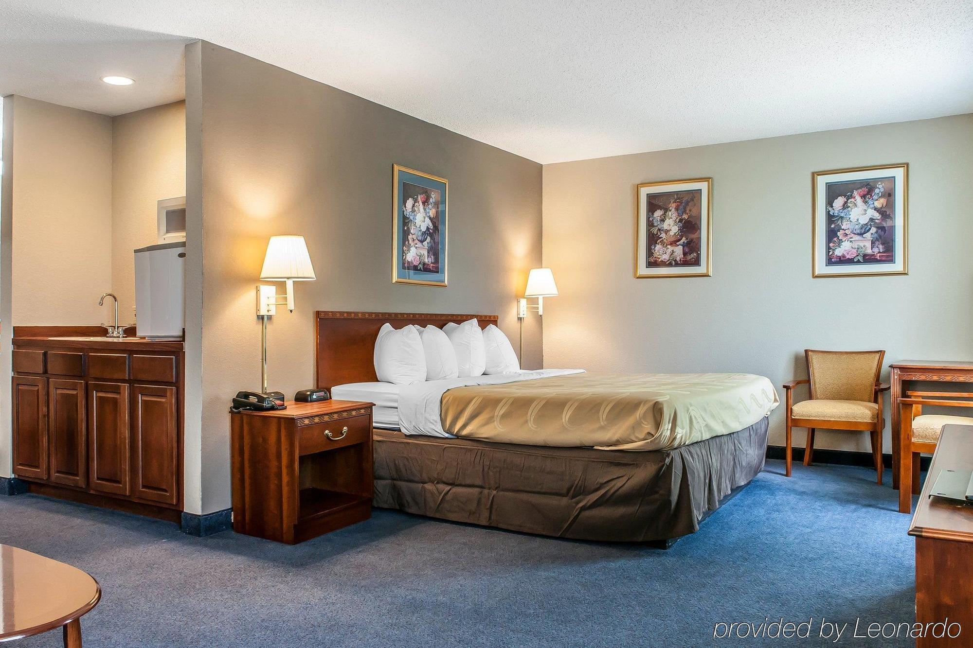 Quality Inn Lewisport Bagian luar foto